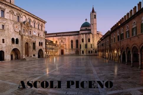 1 La Fisarmonica Del Conero Leilighet Castelfidardo Eksteriør bilde